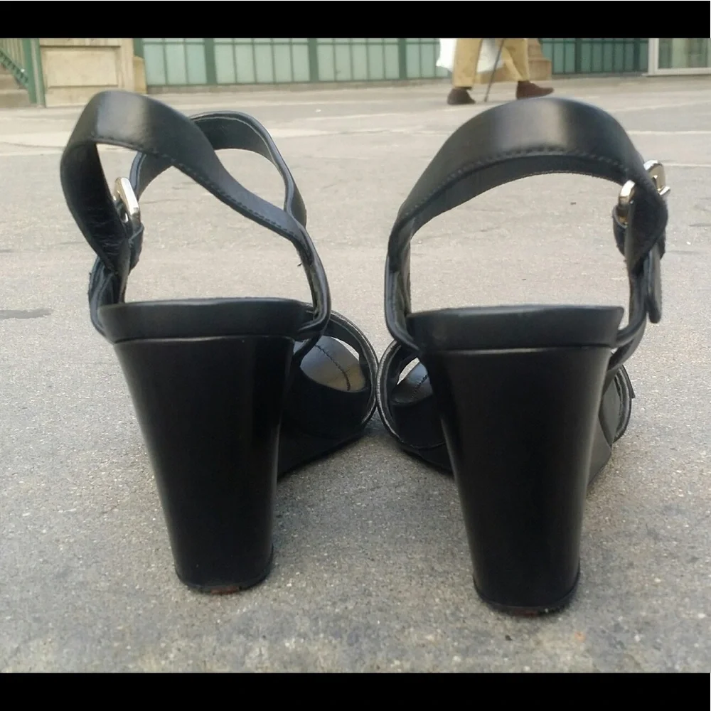 Prada sandals - Picture 5 of 6